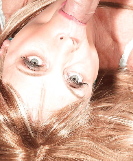 Sultry american grandma Lexi Mccain rammed by big cock after good cock suck 