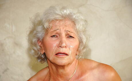 Delightful grannie Norma banged in her hairy twat after hot suck 